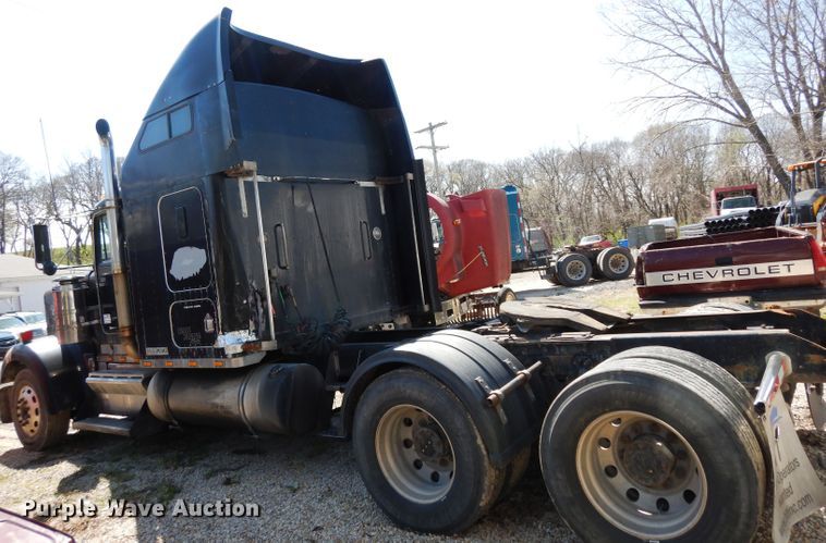 image for item DG6393 1996 Kenworth W900 semi truck