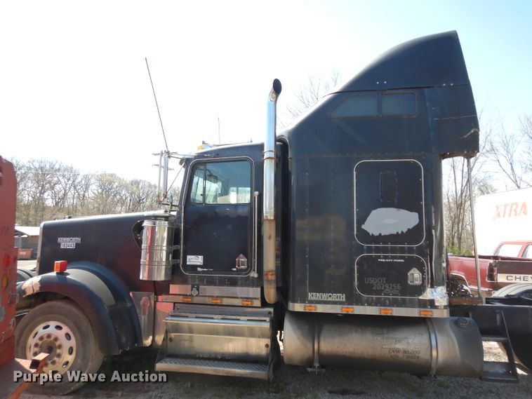 image for item DG6393 1996 Kenworth W900 semi truck