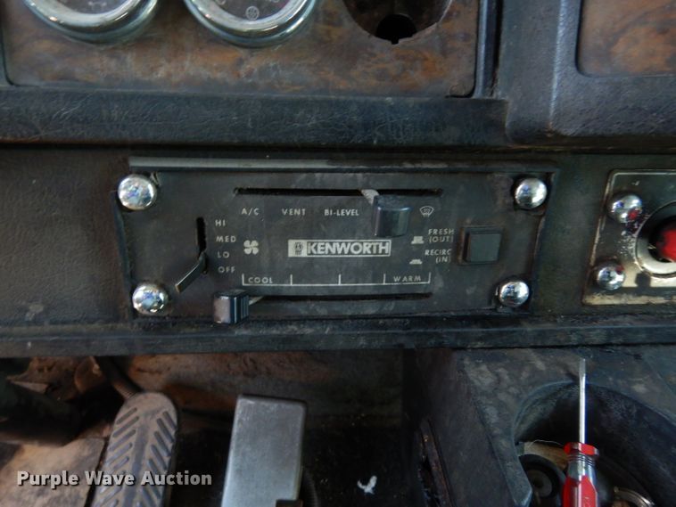 image for item DG6393 1996 Kenworth W900 semi truck