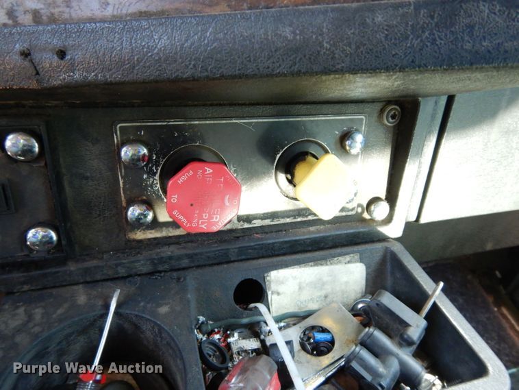 image for item DG6393 1996 Kenworth W900 semi truck