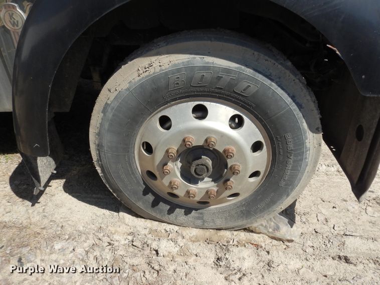 image for item DG6393 1996 Kenworth W900 semi truck