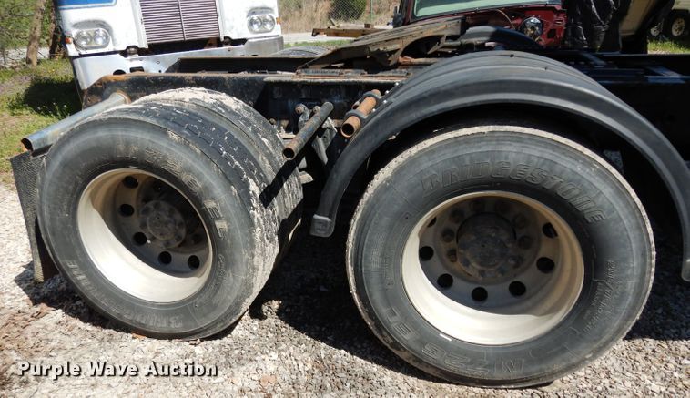 image for item DG6393 1996 Kenworth W900 semi truck