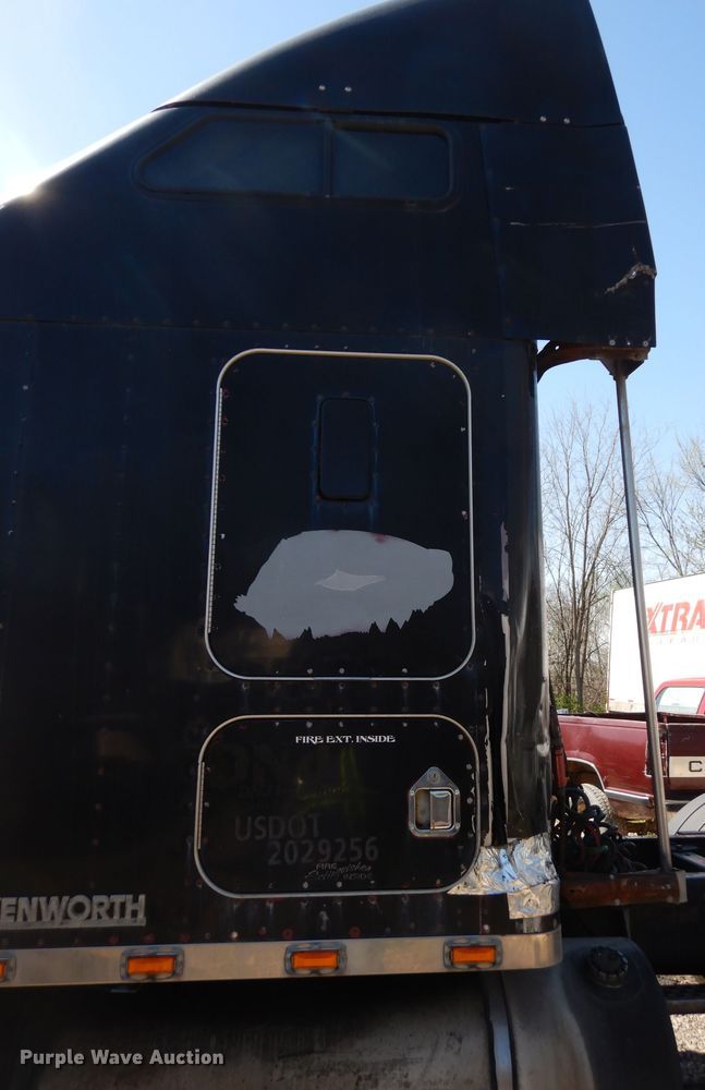 image for item DG6393 1996 Kenworth W900 semi truck
