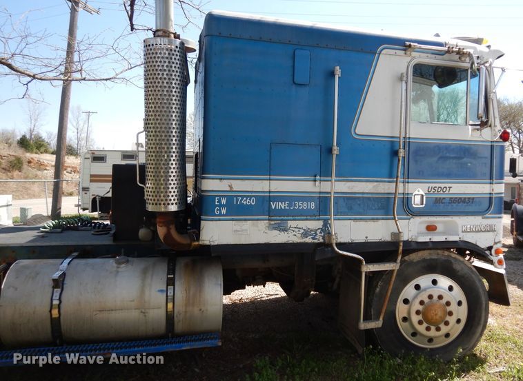 image for item DG6394 1984 Kenworth K100 semi truck