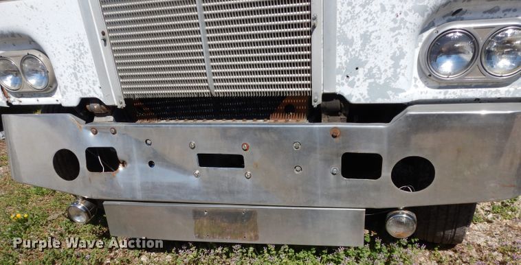 image for item DG6394 1984 Kenworth K100 semi truck