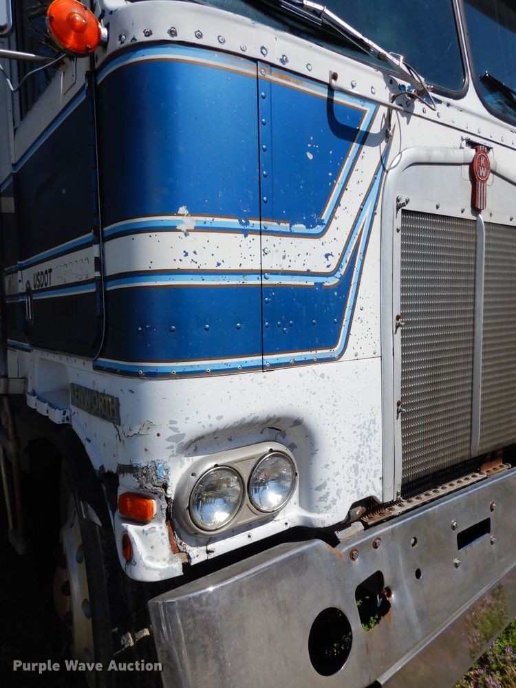 image for item DG6394 1984 Kenworth K100 semi truck