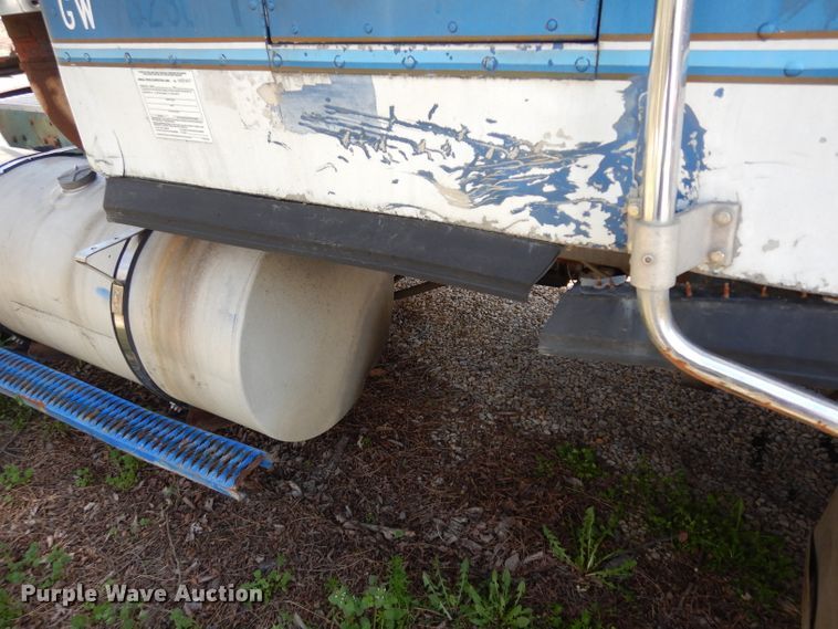 image for item DG6394 1984 Kenworth K100 semi truck