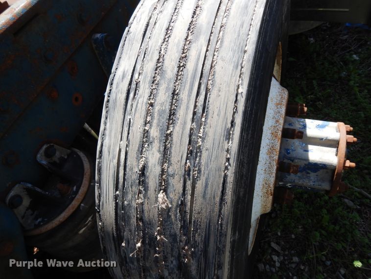 image for item DG6394 1984 Kenworth K100 semi truck