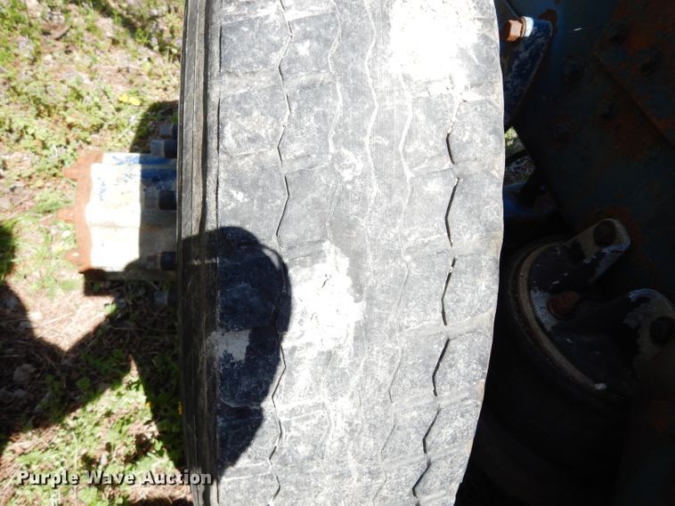 image for item DG6394 1984 Kenworth K100 semi truck