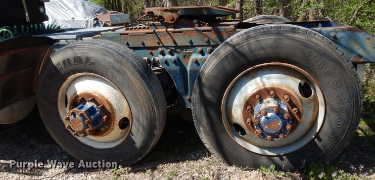 image for item DG6394 1984 Kenworth K100 semi truck