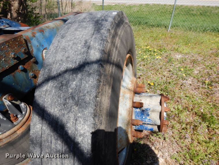 image for item DG6394 1984 Kenworth K100 semi truck