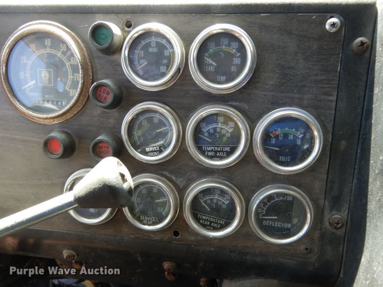 image for item DG6394 1984 Kenworth K100 semi truck