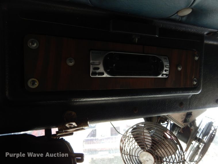 image for item DG6394 1984 Kenworth K100 semi truck