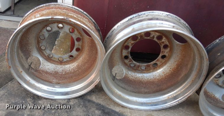 image for item DG6394 1984 Kenworth K100 semi truck