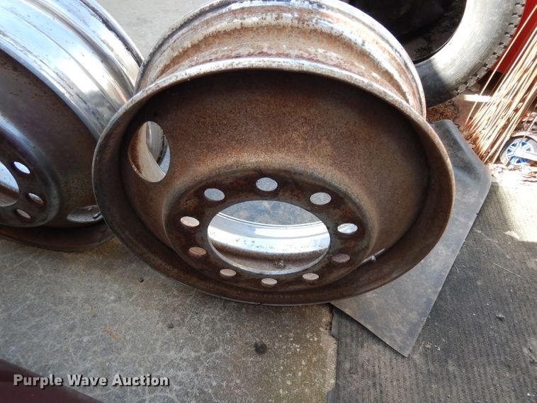 image for item DG6394 1984 Kenworth K100 semi truck