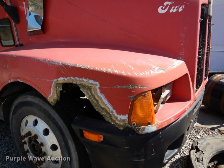 image for item DG6395 1995 Kenworth T600 semi truck