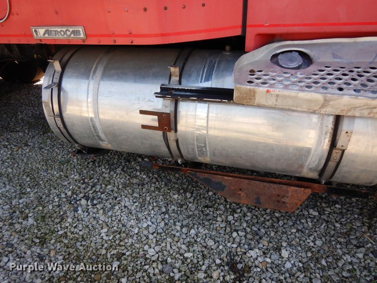 image for item DG6395 1995 Kenworth T600 semi truck