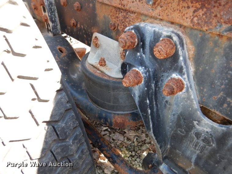 image for item DG6395 1995 Kenworth T600 semi truck