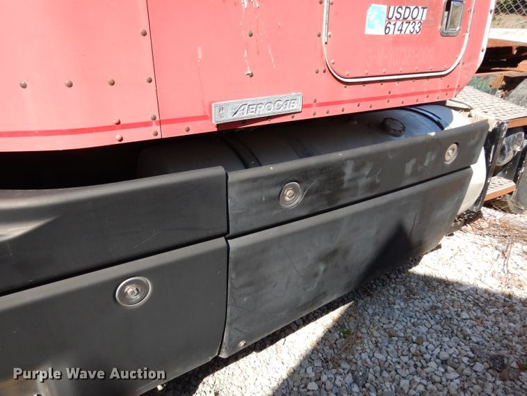 image for item DG6395 1995 Kenworth T600 semi truck