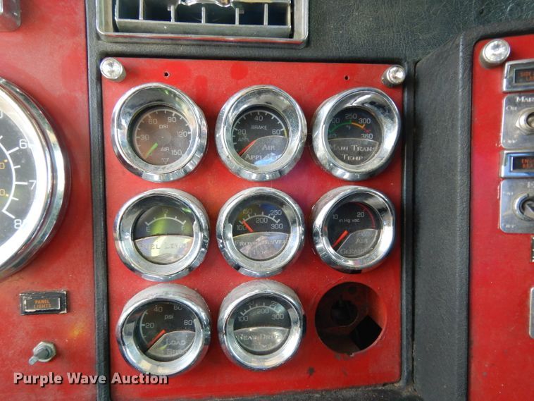 image for item DG6395 1995 Kenworth T600 semi truck