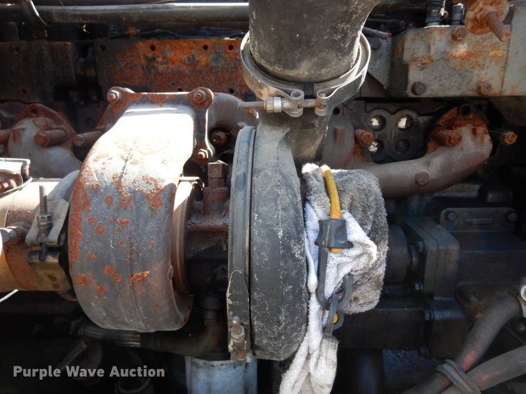 image for item DG6395 1995 Kenworth T600 semi truck