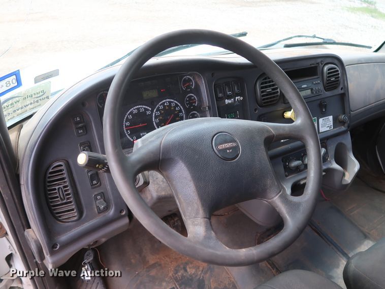 image for item DG7135 2007 Freightliner Business Class M2 service truck with crane