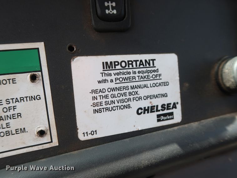 image for item DG7135 2007 Freightliner Business Class M2 service truck with crane