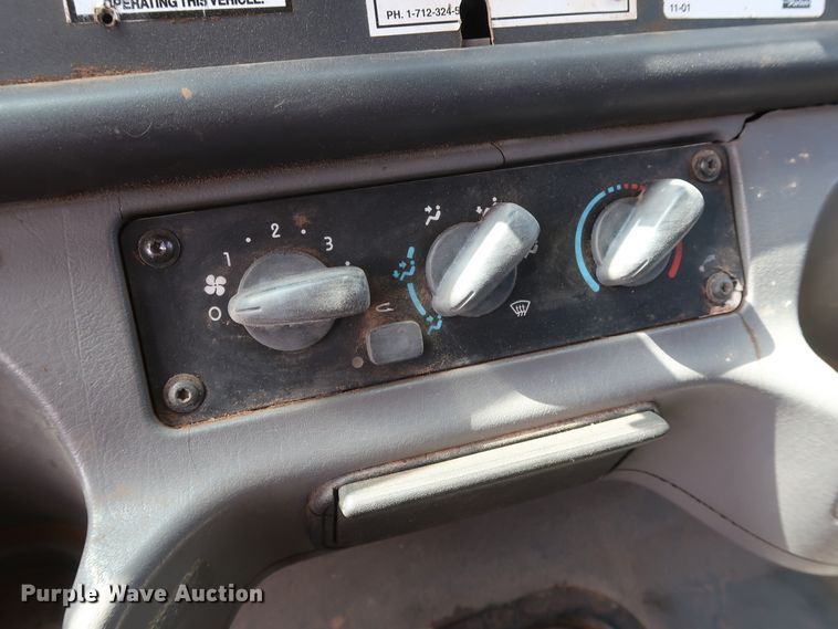 image for item DG7135 2007 Freightliner Business Class M2 service truck with crane