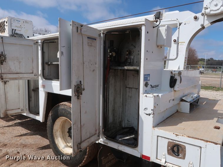 image for item DG7135 2007 Freightliner Business Class M2 service truck with crane