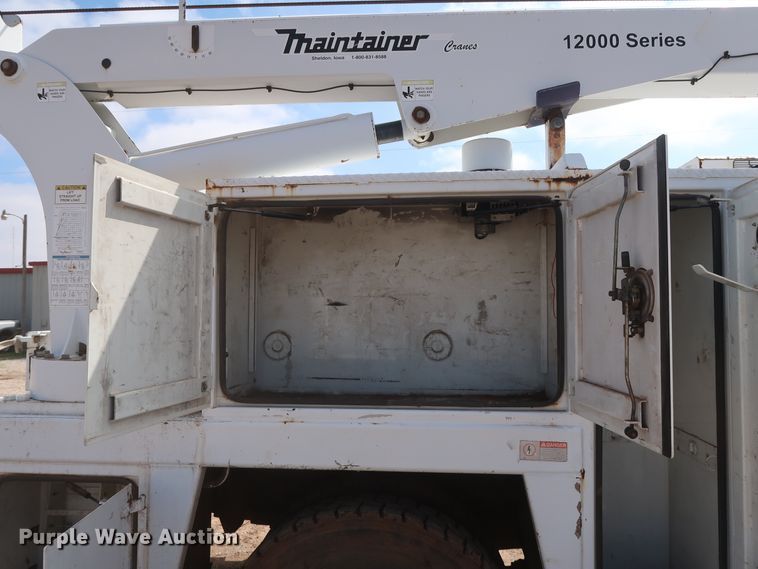 image for item DG7135 2007 Freightliner Business Class M2 service truck with crane