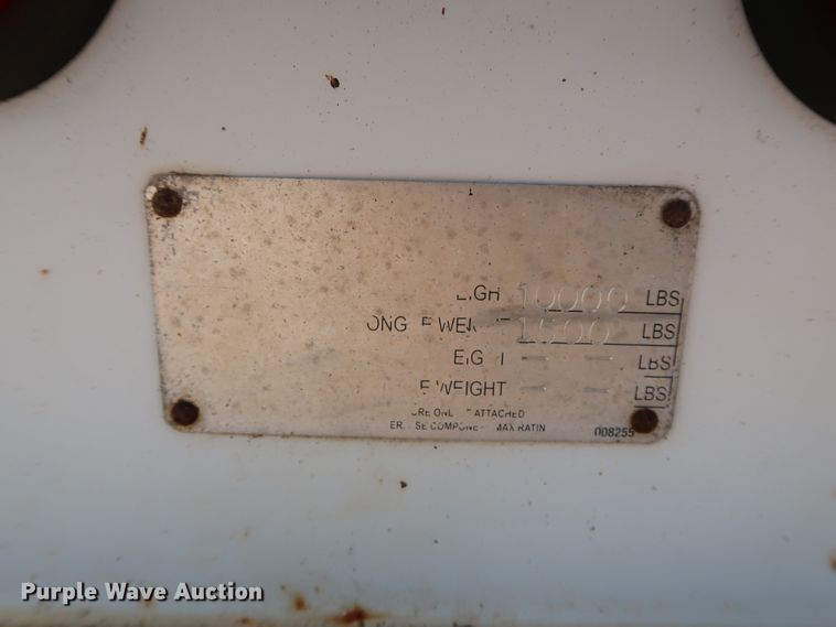 image for item DG7135 2007 Freightliner Business Class M2 service truck with crane