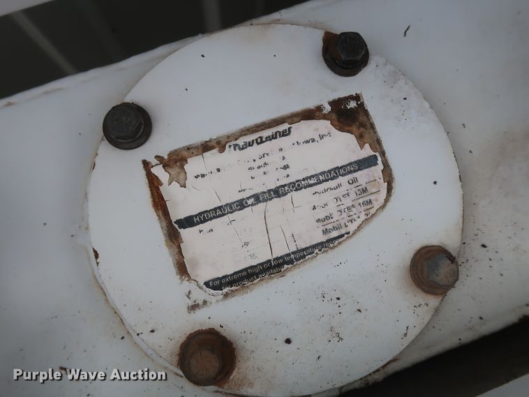 image for item DG7135 2007 Freightliner Business Class M2 service truck with crane