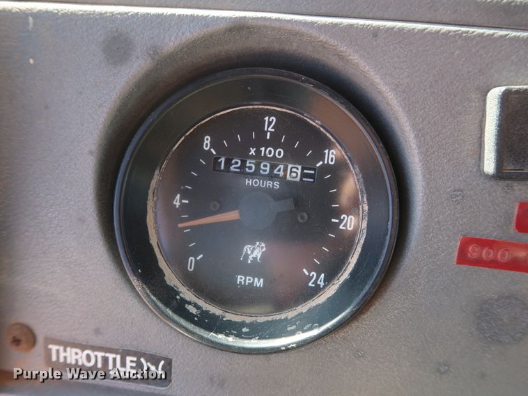 image for item DG7157 1995 Mack RD690S tank truck