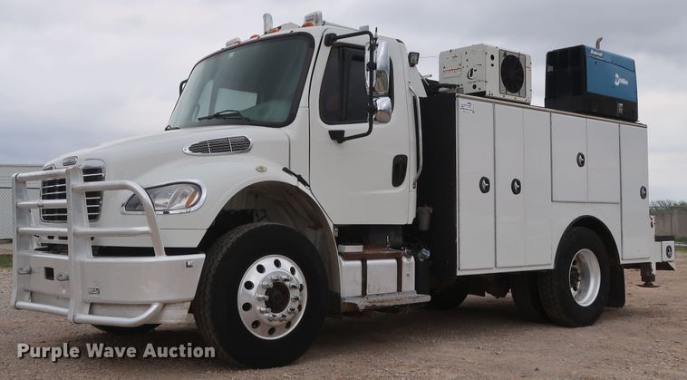 image for item DG7161 2011 Freightliner Business Class M2 service truck with crane