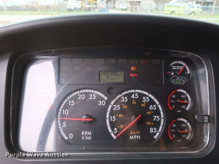 image for item DG7161 2011 Freightliner Business Class M2 service truck with crane