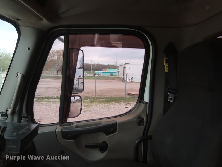 image for item DG7161 2011 Freightliner Business Class M2 service truck with crane