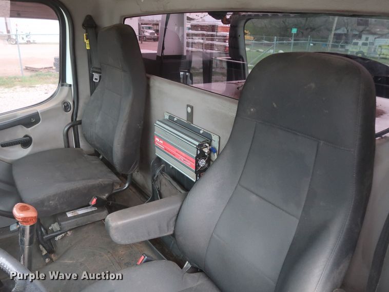 image for item DG7161 2011 Freightliner Business Class M2 service truck with crane