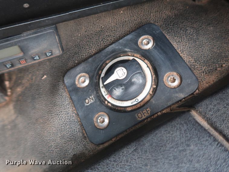 image for item DG7161 2011 Freightliner Business Class M2 service truck with crane