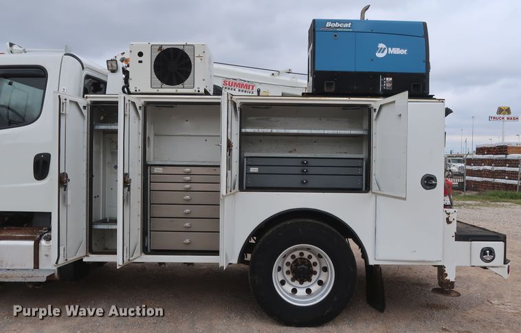 image for item DG7161 2011 Freightliner Business Class M2 service truck with crane