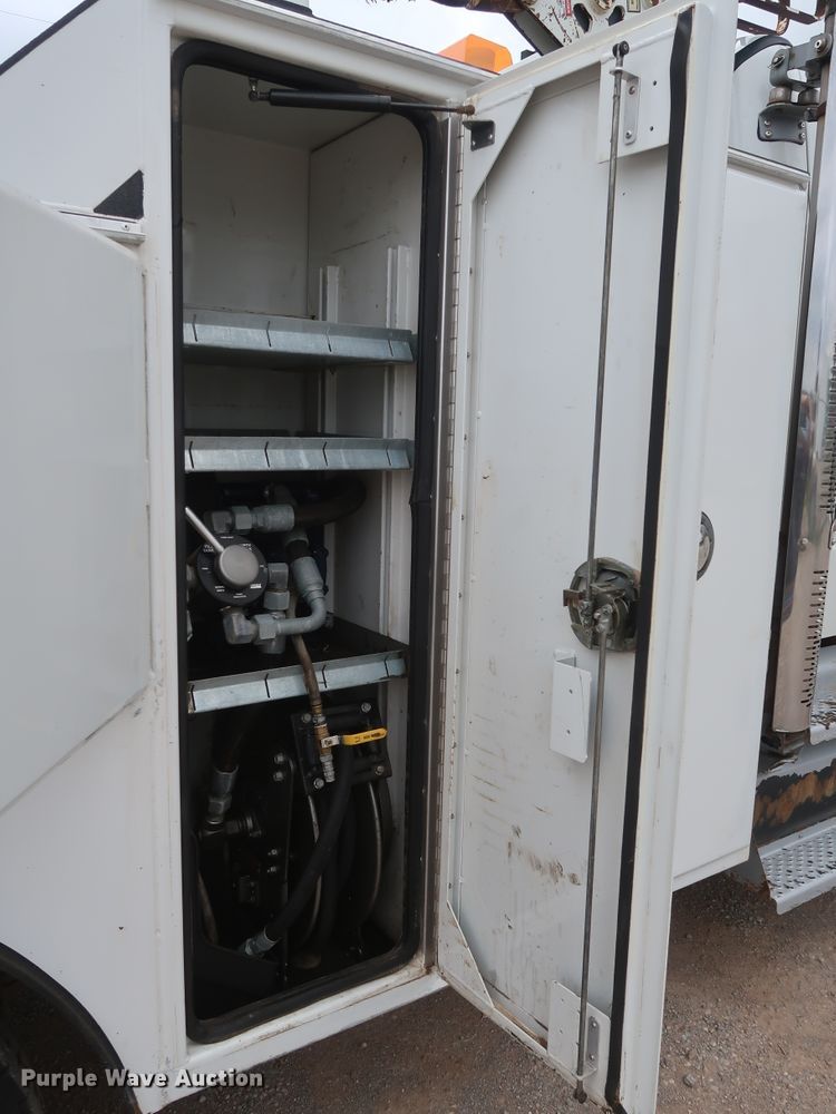 image for item DG7161 2011 Freightliner Business Class M2 service truck with crane