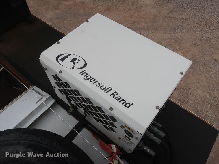 image for item DG7161 2011 Freightliner Business Class M2 service truck with crane