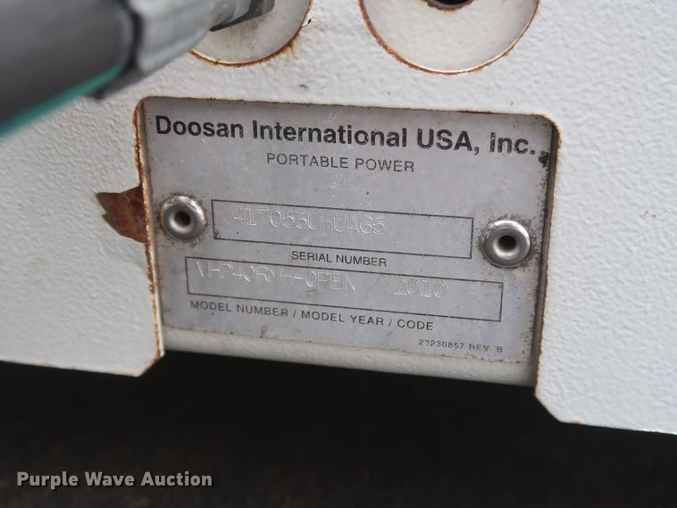 image for item DG7161 2011 Freightliner Business Class M2 service truck with crane