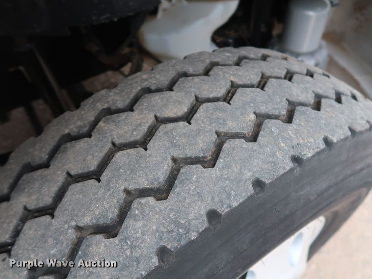 image for item DG7161 2011 Freightliner Business Class M2 service truck with crane