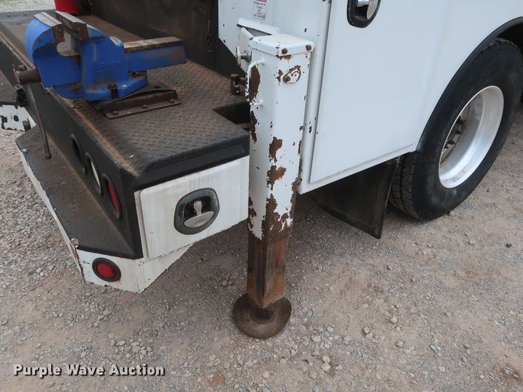 image for item DG7161 2011 Freightliner Business Class M2 service truck with crane