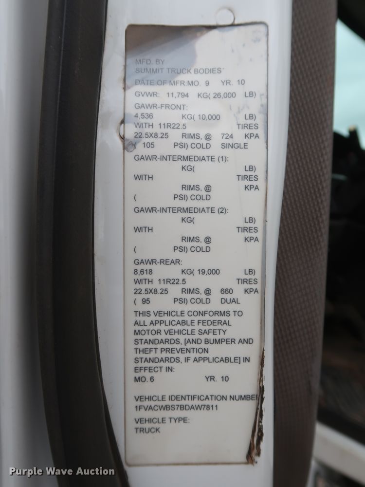 image for item DG7161 2011 Freightliner Business Class M2 service truck with crane