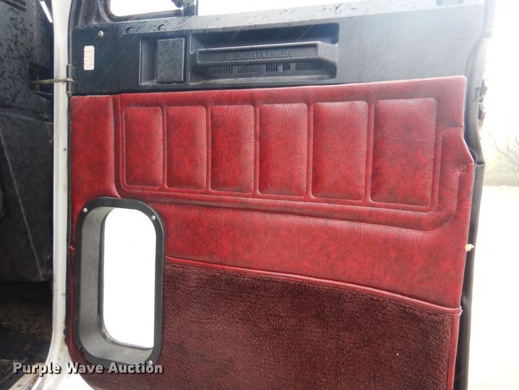 image for item GF9140 2003 Freightliner FLD120 fuel truck