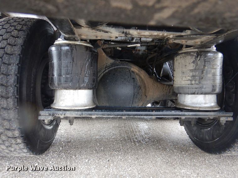 image for item GF9140 2003 Freightliner FLD120 fuel truck