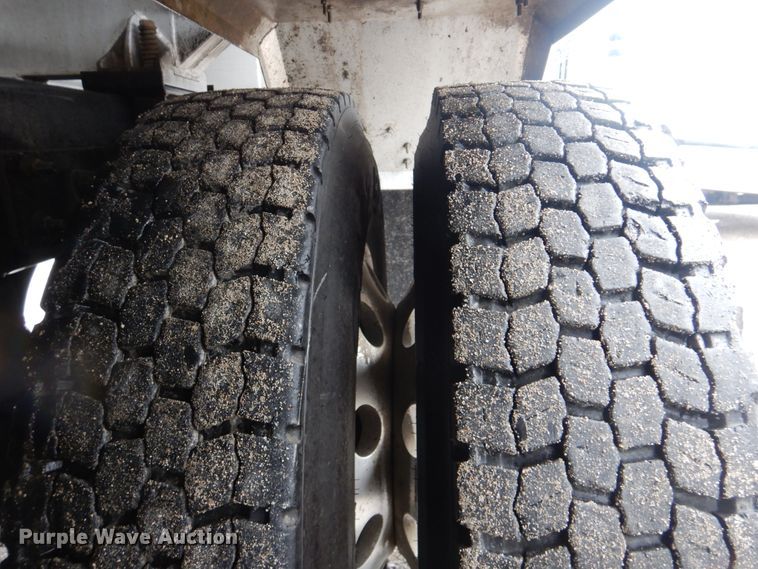 image for item GF9140 2003 Freightliner FLD120 fuel truck