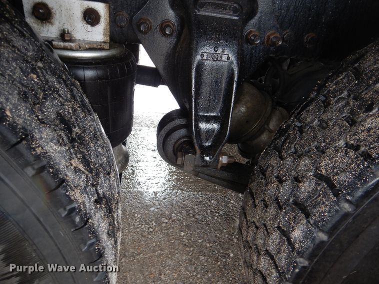 image for item GF9140 2003 Freightliner FLD120 fuel truck