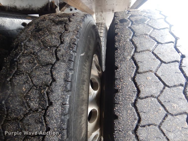 image for item GF9140 2003 Freightliner FLD120 fuel truck